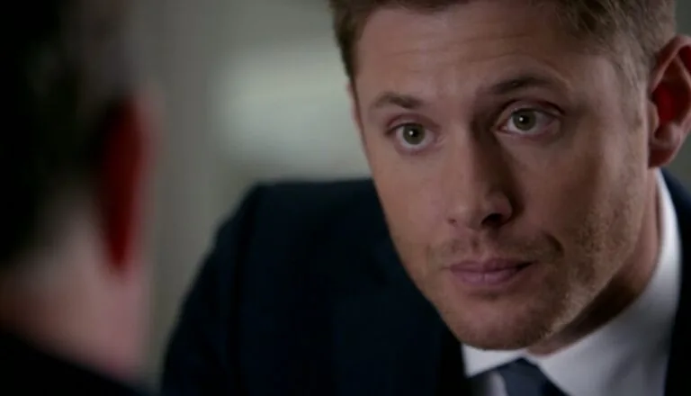 Момент из 11 серии 10 сезона