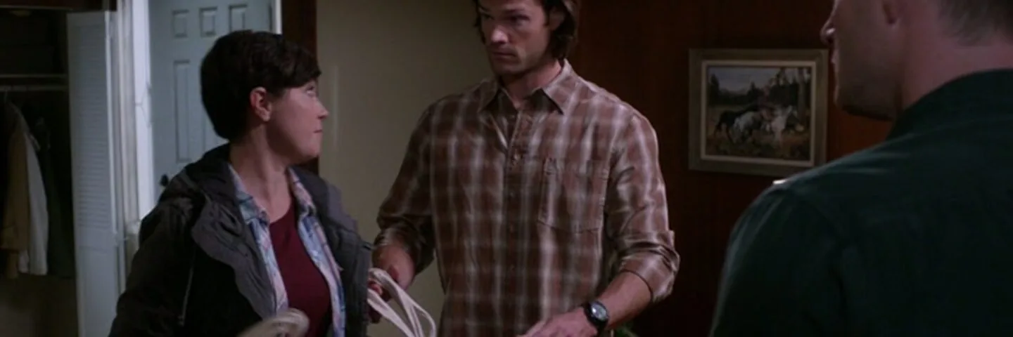 Кадр из 12 серии 1 сезона