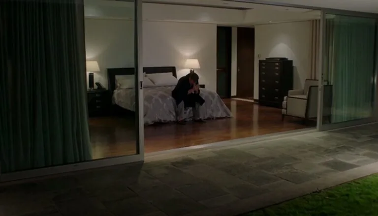 Момент из 8 серии 12 сезона