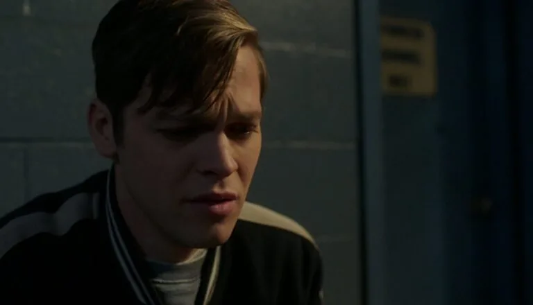 Момент из 19 серии 14 сезона