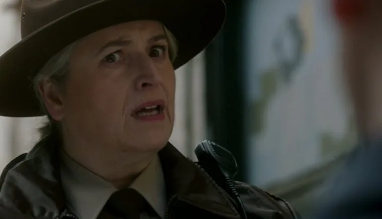 Момент из 15 серии 15 сезона