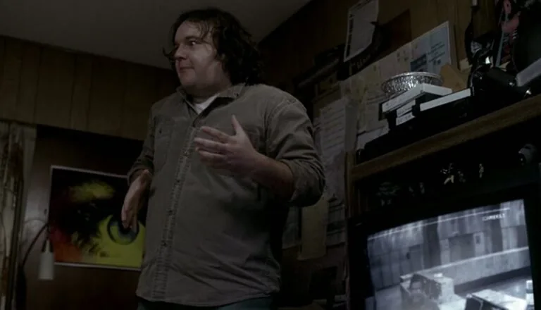 Момент из 12 серии 2 сезона