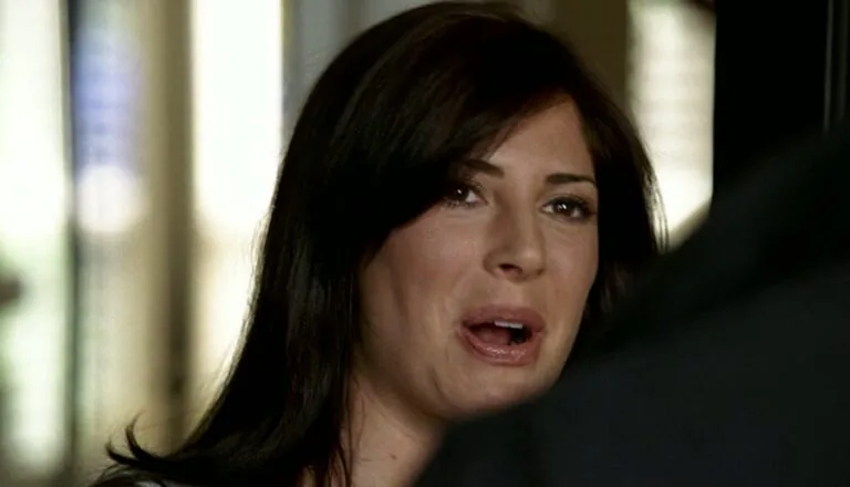 Момент из 2 серии 3 сезона