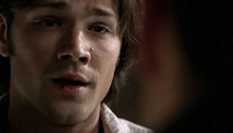 Момент из 4 серии 4 сезона