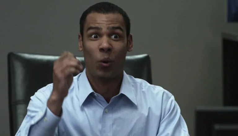 Момент из 14 серии 5 сезона