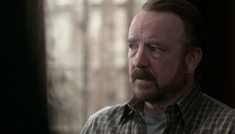 Момент из 15 серии 5 сезона