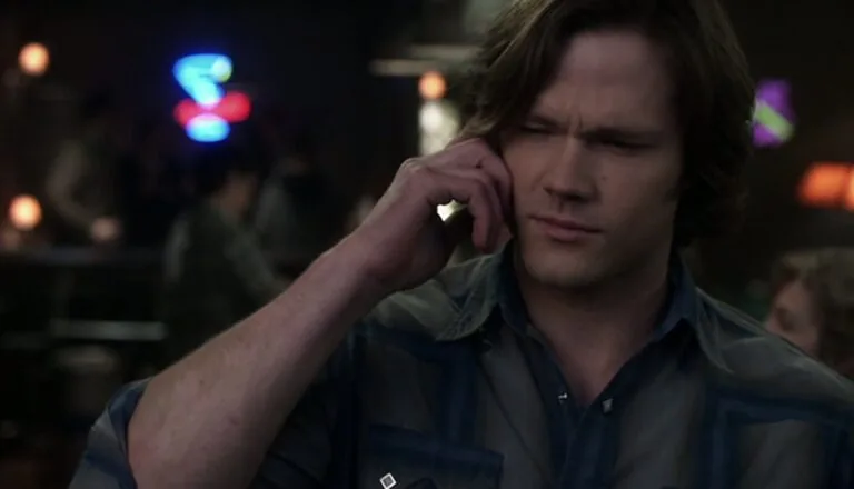 Момент из 17 серии 5 сезона