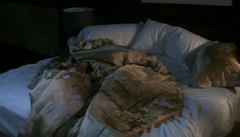 Момент из 19 серии 5 сезона