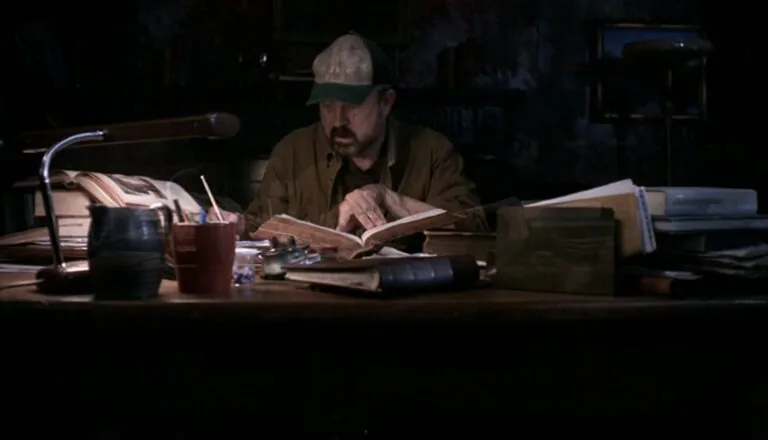 Момент из 4 серии 6 сезона