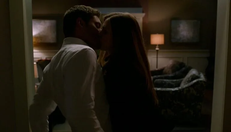 Картинка к «7 сезон 13 серия»