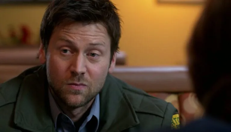 Момент из 9 серии 7 сезона